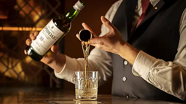 Cócteles especiales elaborados con whisky Laphroaig
