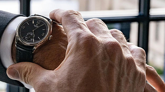 Roger Federer con el Perpetual 1908