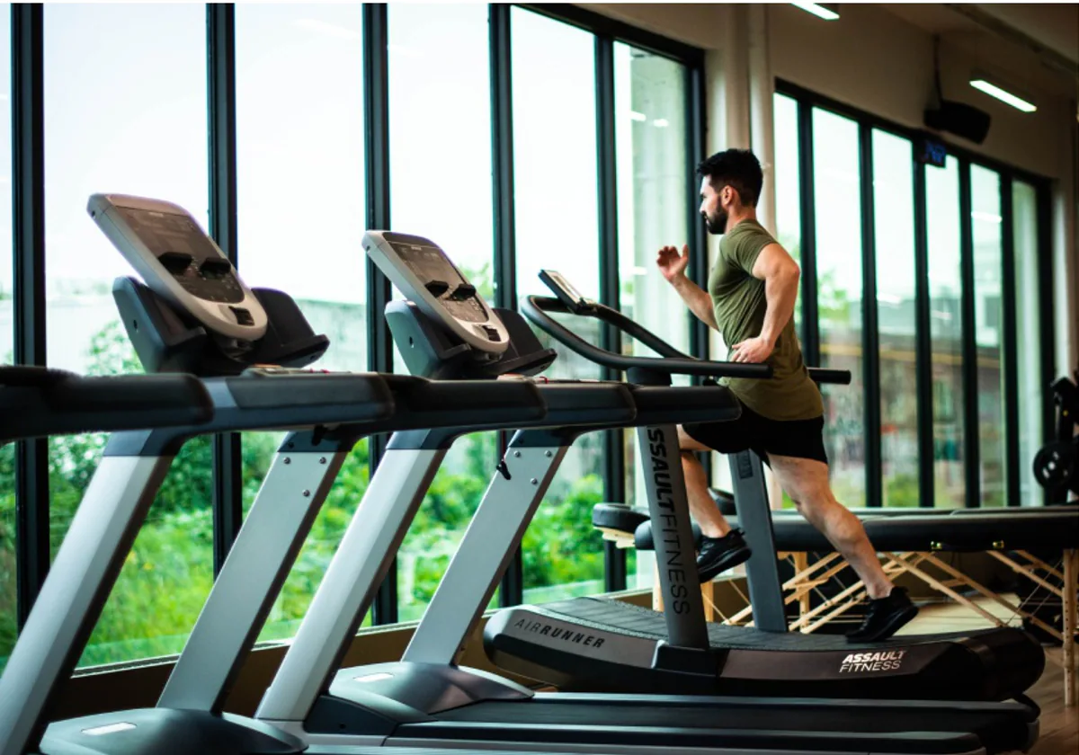 Hacer ejercicio al aire libre es más efectivo que una sesión de gym