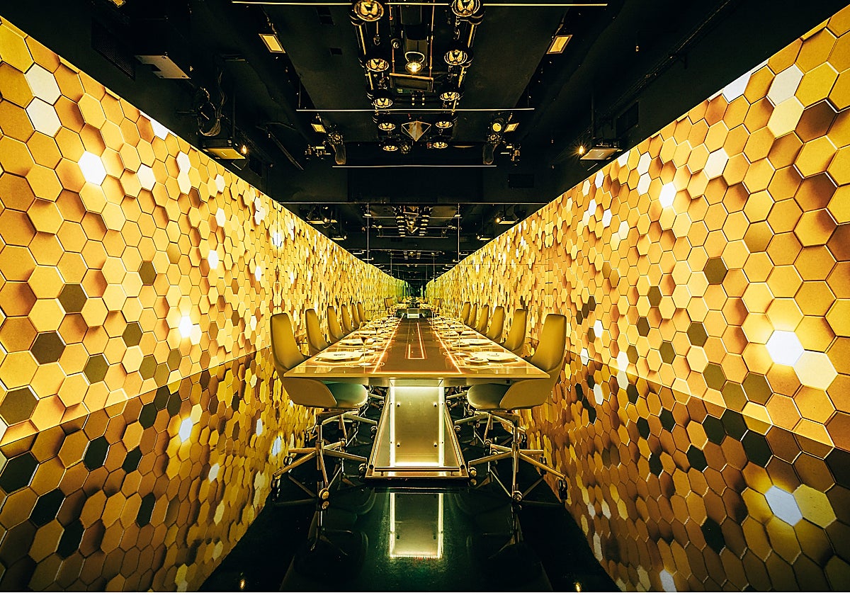 Sublimotion cumple 10 años de lujo en Ibiza