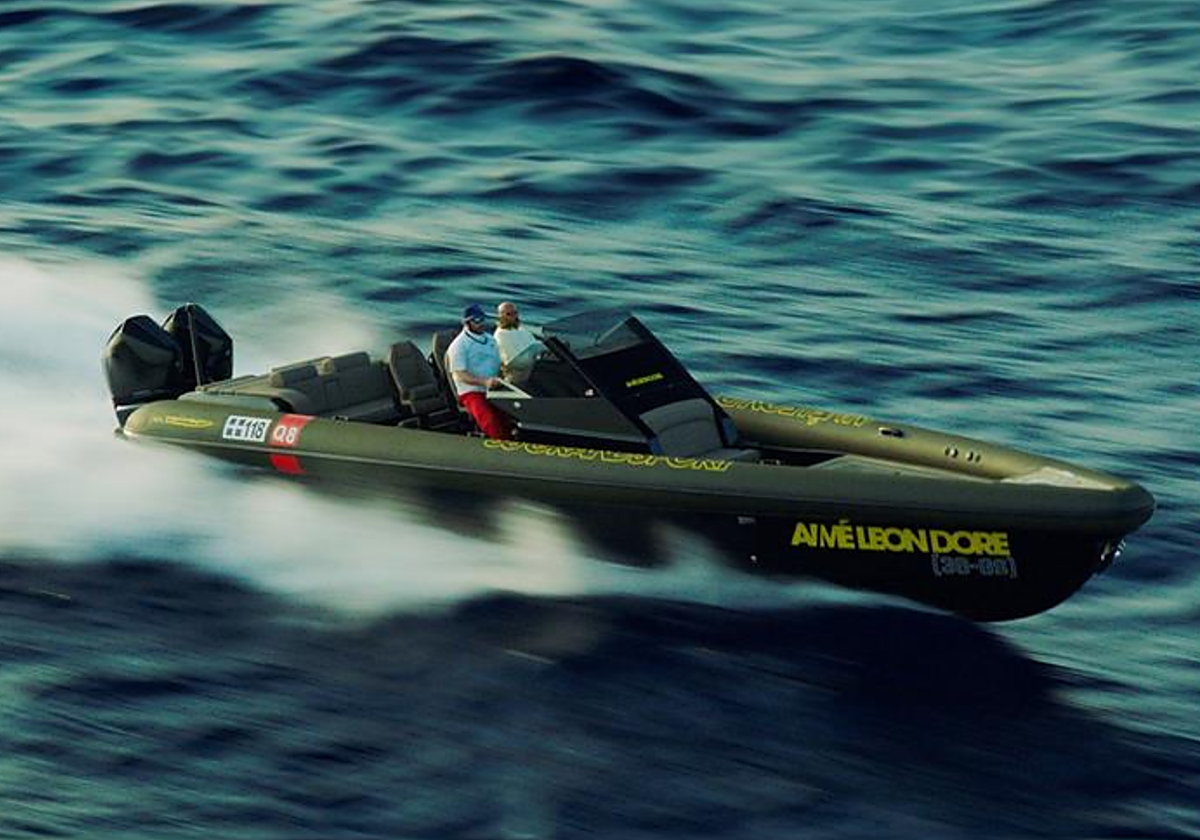 Estos son los mejores juguetes acuáticos para llevar en un yate de lujo