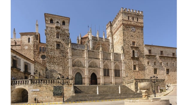 Exterior del Real Monasterio de Guadalupe