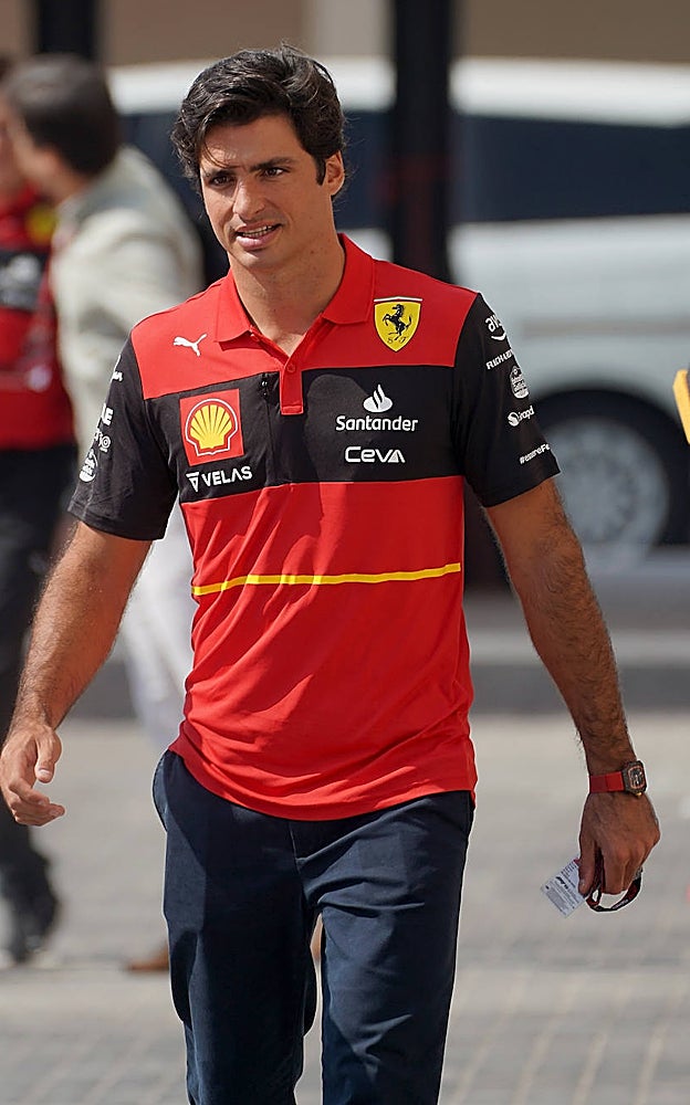 Carlos Sainz con el reloj RM 67-02 Richard Mille.