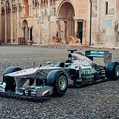 Así es el coche de F1 de Hamilton que podría alcanzar los 14 millones de euros en una subasta