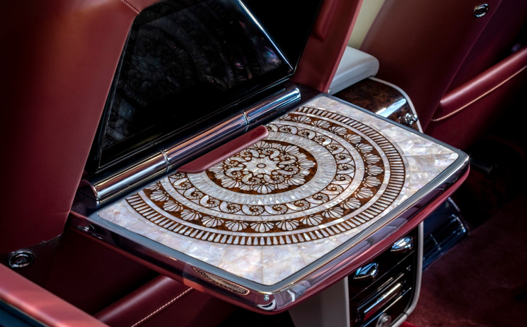 Imagen principal - Detalles exclusivos del The Pearl Cullinan de Rolls-Royce