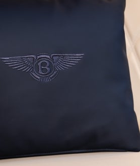 Imagen secundaria 2 - Detalles del interior de este yate Contest 67 CS con el sello Bentley