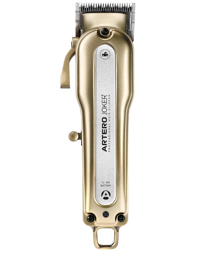 Artero Máquina Joker (98,76 euros). Una máquina de cortar pelo que sirve para la cabeza y la barba y que ofrece un corte profesional. Funciona con o sin cable. La cuchilla cuenta con dos alturas de corte (0,5 y 2 mm).