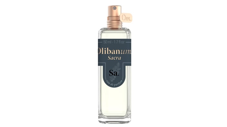 Sacra de Olibanum, a base de resina de olíbano, la forma más sofisticada de incienso (87 euros, 50 ml).