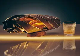The Macallan se une a Bentley para crear una botella de whisky de 46.000 euros
