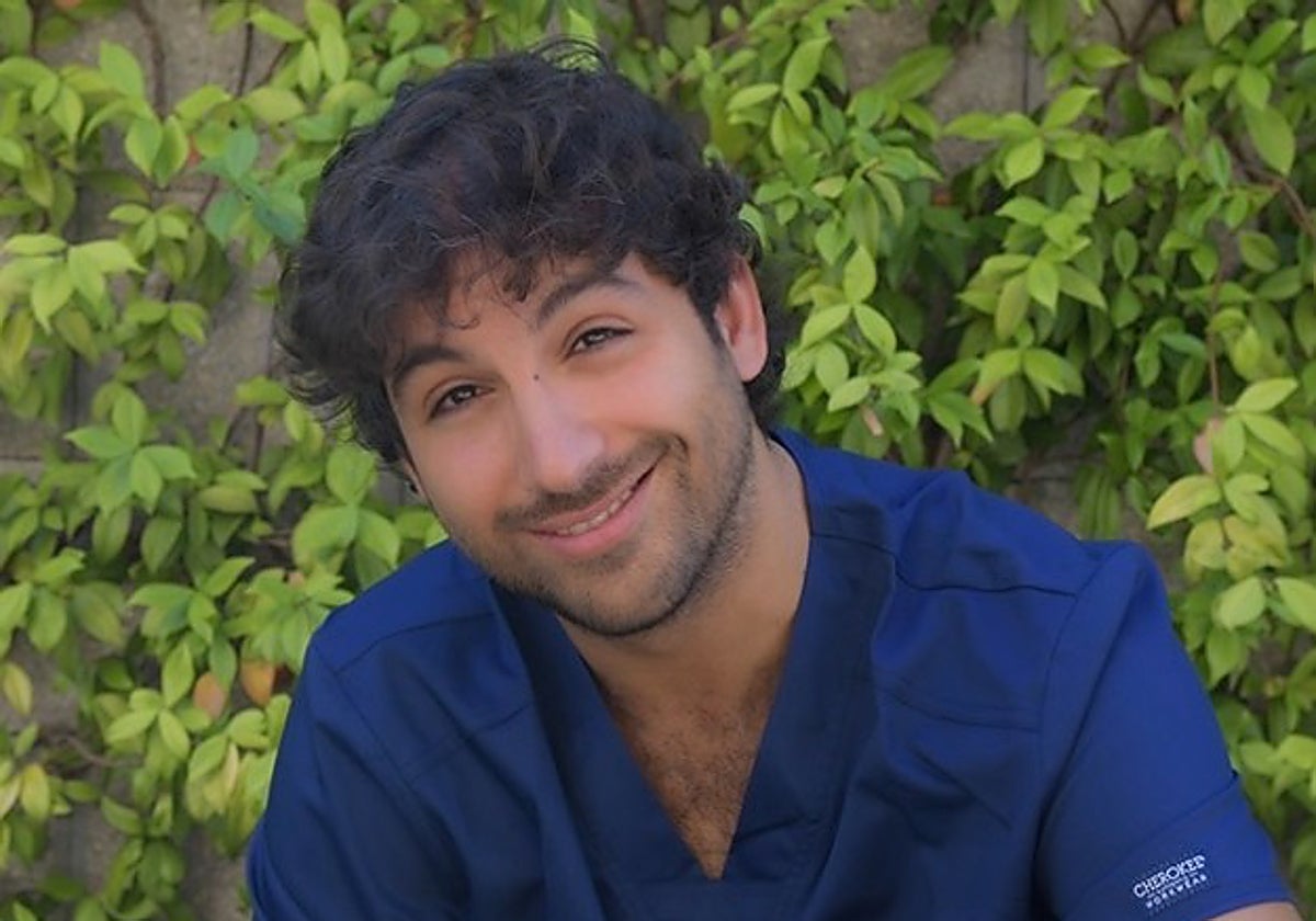 Álvaro Fernández, conocido en redes sociales como @farmaceuticofernandez, es uno de los divulgadores de salud con más seguidores.