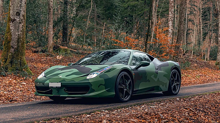 El millonario Lapo Elkan vende su Ferrari con carrocería militar por medio millón de euros