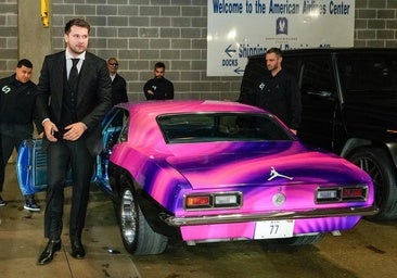 El Chevy Camaro del 68 tuneado a juego con sus zapatillas Jordan de Luka Doncic