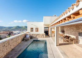 A la venta por 10,8 millones de euros una casa del siglo XVI ubicada en Ibiza