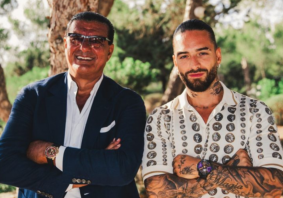 Maluma con su nuevo reloj 'Don Juan' y Jacob Arabo