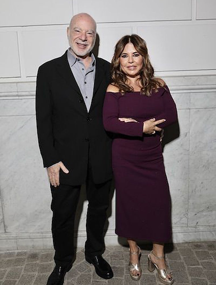 El doctor Levy con Natalia de la Vega, fundadora de Tacha Beauty, durante la presentación en España de sus productos.