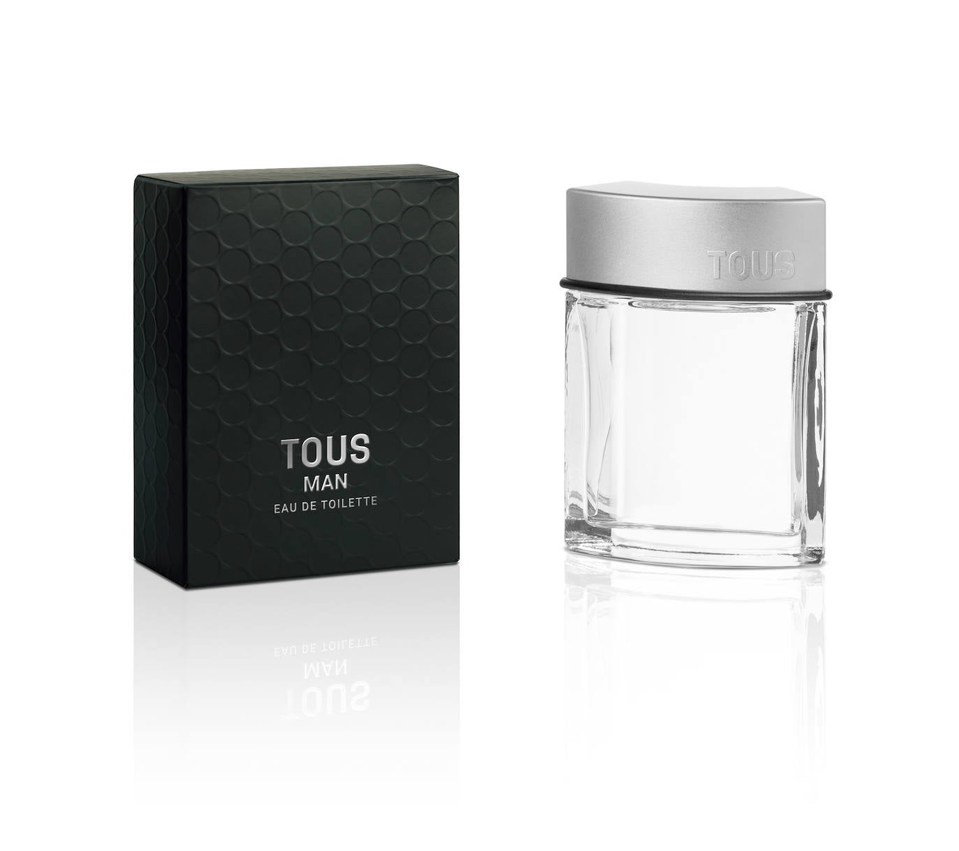 Tous Man Eau de Toilette (82,50 €, 100 ml). Tras más de dos décadas, la fragancia creada por Gilles Romey, sigue conquistando a los hombres que buscan notas alegres efecto “feel good”, gracias a sus acordes hespérides de pomelo y naranja, el frescor del jengibre, el toque picante de pimienta, y el acorde de Campari, que lo convierten en un clásico que no pasa de moda. Oriental, afrutado y amaderado, tiene un 93% de ingredientes de origen natural.