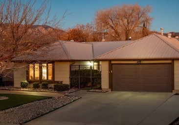 La casa en Albuquerque de Walter White, el icónico personaje de 'Breaking Bad', a la venta por 4 millones de euros