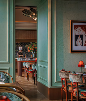 Imagen secundaria 2 - Marina Suite Deluxe, piscina del centro wellness e imagen del restaurante The Bombay Club by Chef Manav Tuli