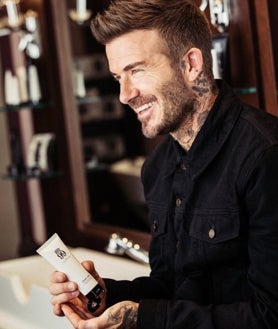 Imagen secundaria 2 - David Beckham cumple 50 años: así se cuida para mantenerse joven