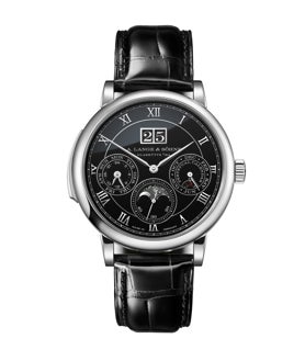 Immagine secondaria 2 - Orologi in platino: Tank à Guichets di Cartier (€67.000); Oyster Perpetual Land-Dweller di Rolex (€ 64.800) e Minute Repeater Perpetual di A. Lange & Söhne (CPV)