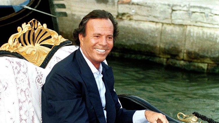 Así es Indian Creek, la exclusiva isla en la que tiene su retiro dorado Julio Iglesias