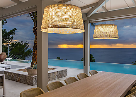 Imagen secundaria 1 - El exterior está preparado para disfrutar del buen clima de la isla