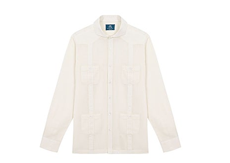Imagen secundaria 1 - Guayabera de Scalpers (59,90€), camisa Guayabera li-co cruso, de Scotta (89,90€) y guayabera de 100% de lino de Old Jeffrey (90,97€)
