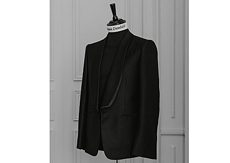 Imagen secundaria 1 - Detalles del esmoquin hecho a medida de Ousmane Dembélé