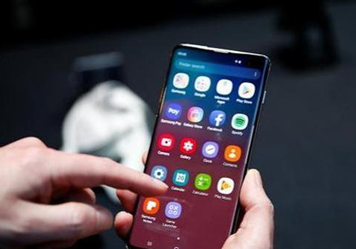 La UE vuelve a permitir que las redes sociales muevan tus datos a Estados Unidos: así te afecta