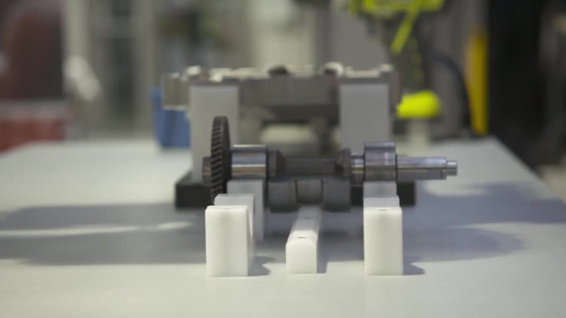 Las soluciones de software empresarial y la robótica toman el control en la industria 4.0