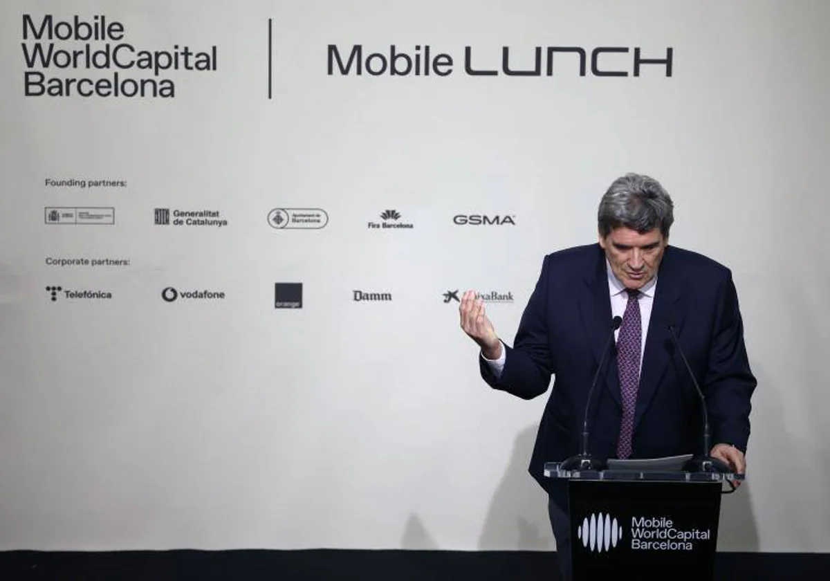 El ministro para la Transformación Digital y de la Función Pública, José Luis Escrivà, durante el Mobile Lunch 2024