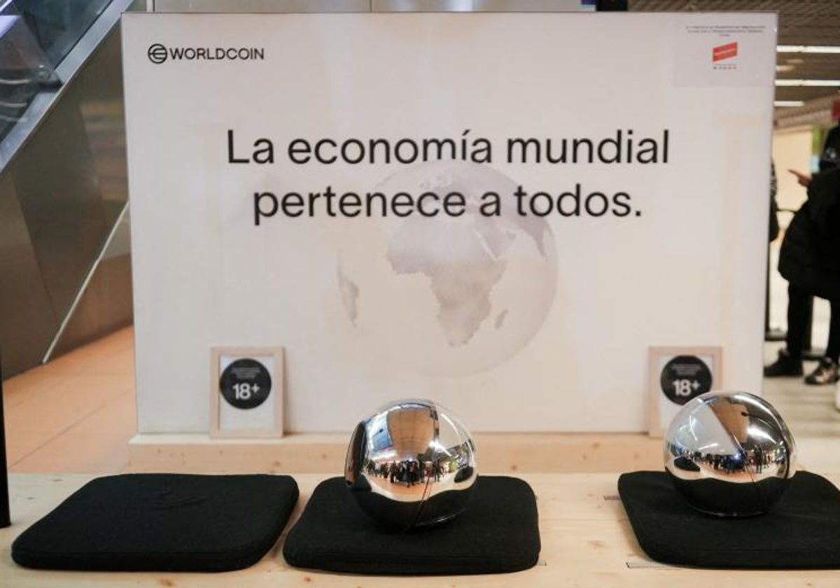 Worldcoin empezó hace más de un año a escanear los iris de los habitantes de España a cambio de criptomonedas