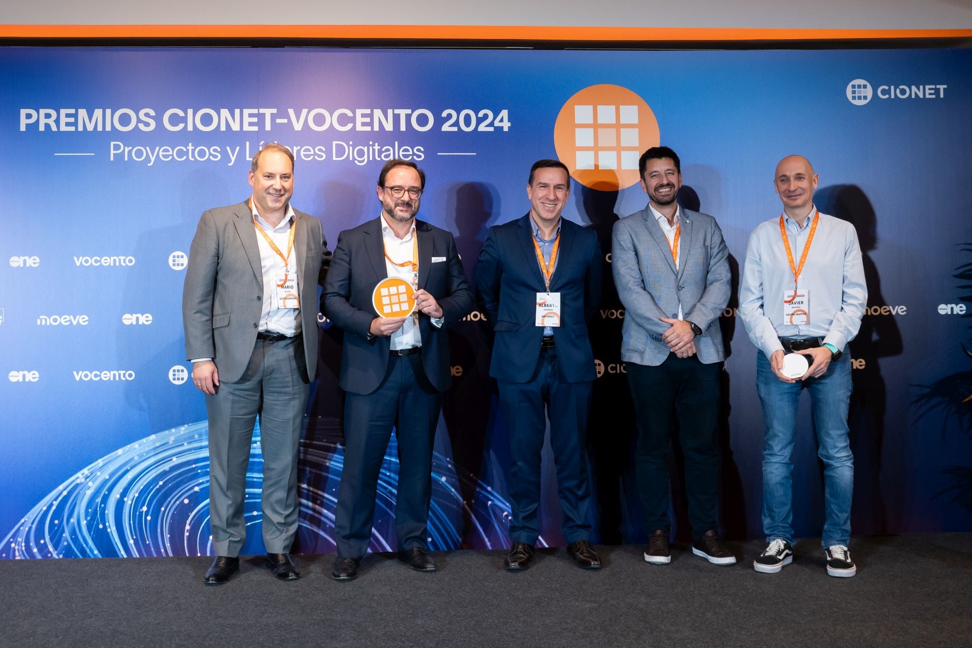 Finalistas y premiados de la cuarta edición de los Premios CIONET Vocento