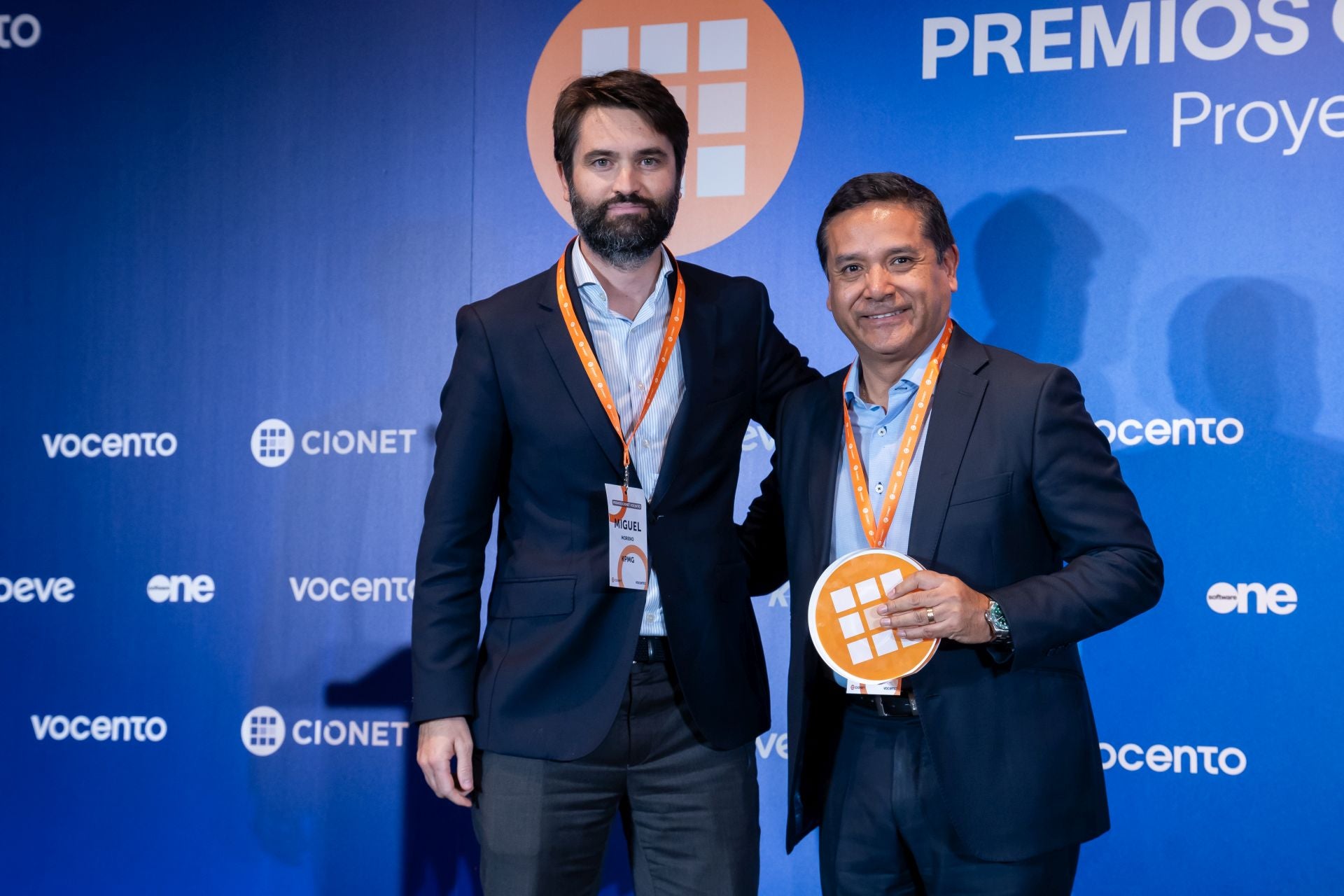 Finalistas y premiados de la cuarta edición de los Premios CIONET Vocento
