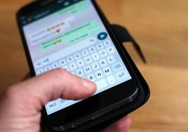 Un grupo de hackers rusos intenta acceder a los mensajes de WhatsApp de ministros del mundo