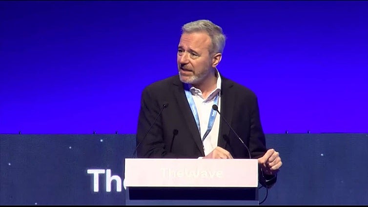 Azcón: Aragón es "la tierra más competitiva" y las inversiones aumentarán su productividad