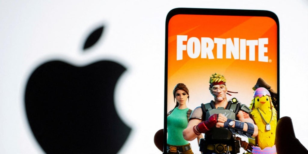 'fortnite' vuelve a estar disponible en iphone y ipad después de cinco años de lucha legal