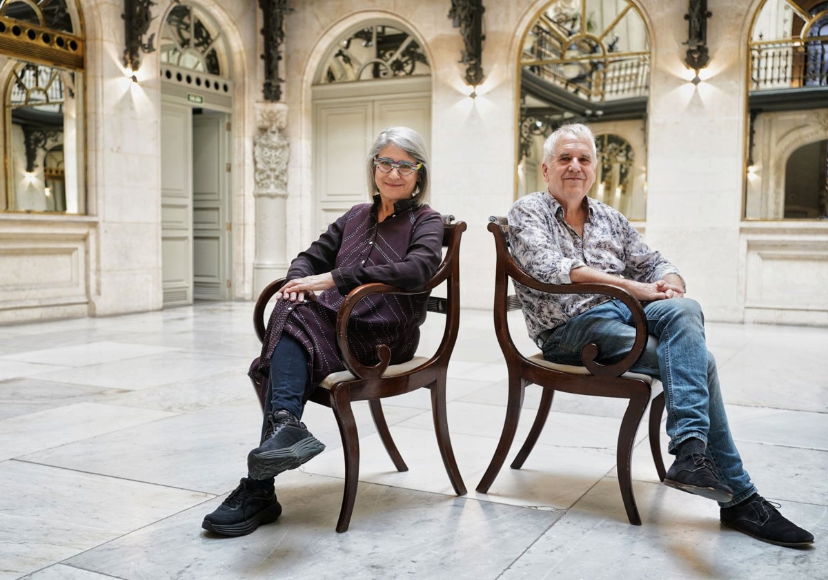 Banaji (izquierda) y Jordan en la sede de la Fundación BBVA en Bilbao