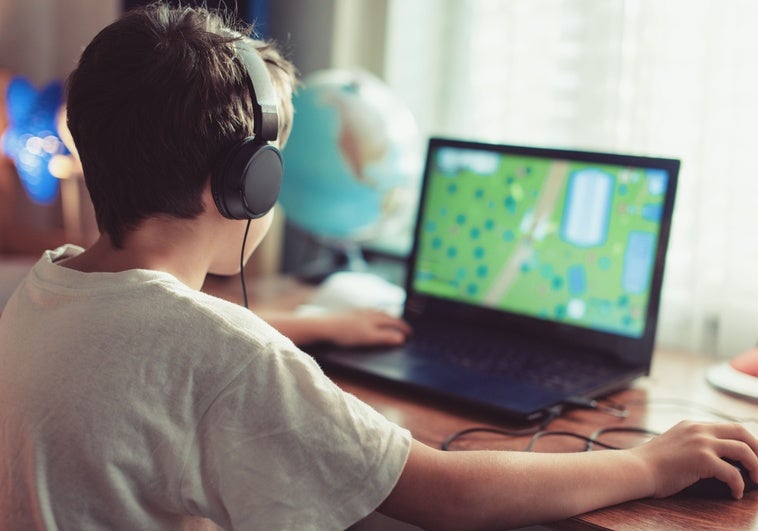 Europa acelera para perseguir la pedofilia escaneando mensajes de WhatsApp