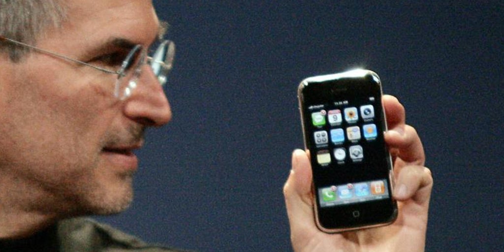 De Steve Jobs a la era Cook: así ha evolucionado el iPhone con el paso de los años