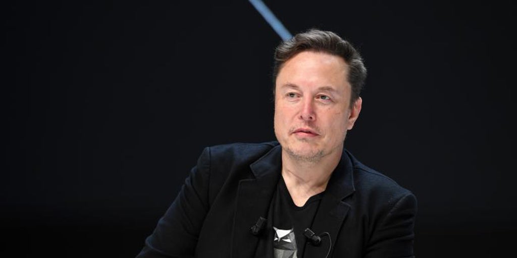 De Lucas Vázquez a la Switch: la Grokipedia de Elon Musk copia entradas enteras de la Wikipedia