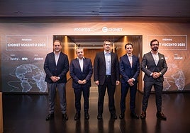 Los galardonados en los Premios Vocento-CIONET 2024