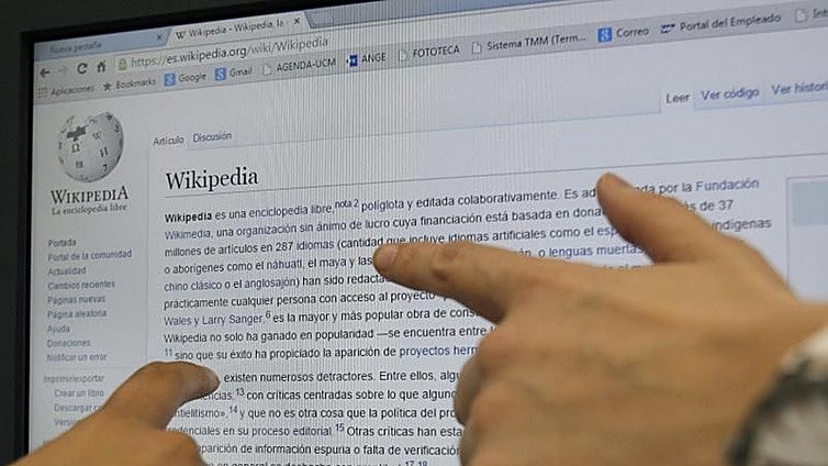El auge de la IA amenaza el futuro de Wikipedia