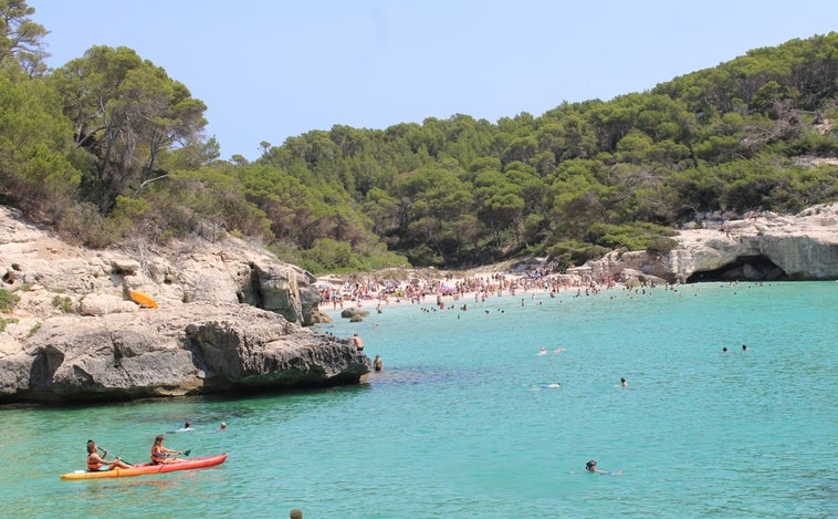 Las calas más bonitas de Menorca (y entre las más bellas del Mediterráneo)