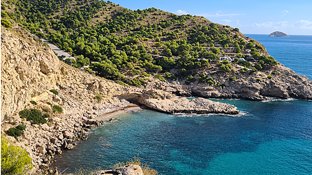 Imagen de la cala Racó del Conill