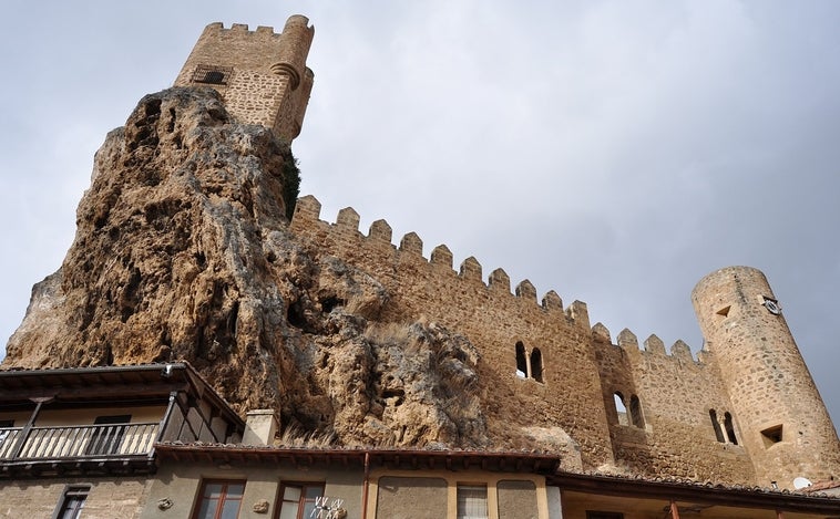 Trece de los castillos roqueros más bonitos de España