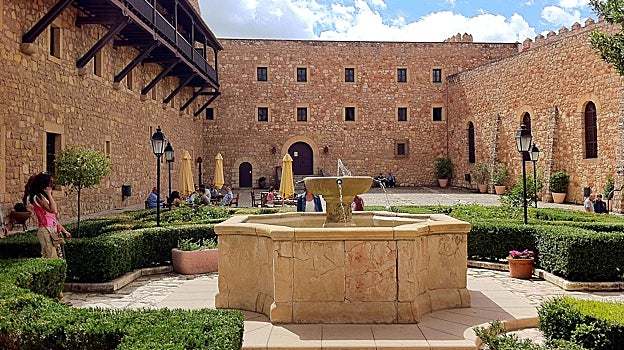 Patio del Parador de Sigüenza
