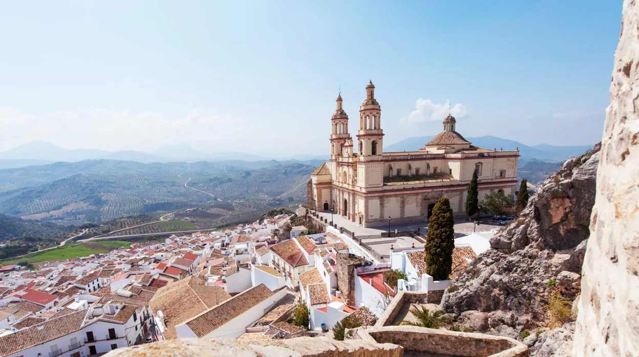 Los ocho pueblos más bonitos de Andalucía donde hacer camping en otoño