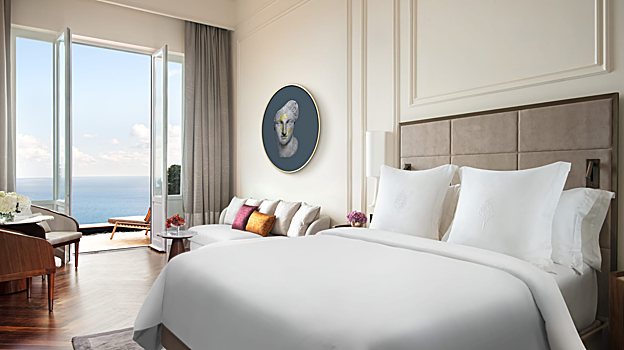 Imagen de una de las suites del Four Seasons Palacio de San Domenico