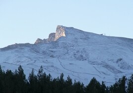 El pico Veleta, la magia de la montaña más emblemática de Andalucía